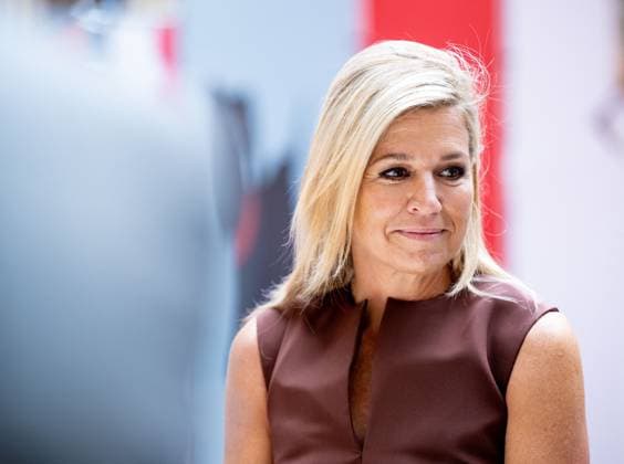 Queen Maxima Visits HEMA During 100th Anniversary - Amsterdam Queen Maxima of the Netherlands visits HEMA (Hollandsche Eenheidsprijzen Maatschappij Amsterdam) in Amsterdam, Netherlands on September 17, 2026, during a working visit to mark the company s 100th anniversary. Photo by Patrick van Emst NL Beeld Bruno Press ABACAPRESS.COM Amsterdam Netherlands  Copyright: xBrunoxPress ABACAx