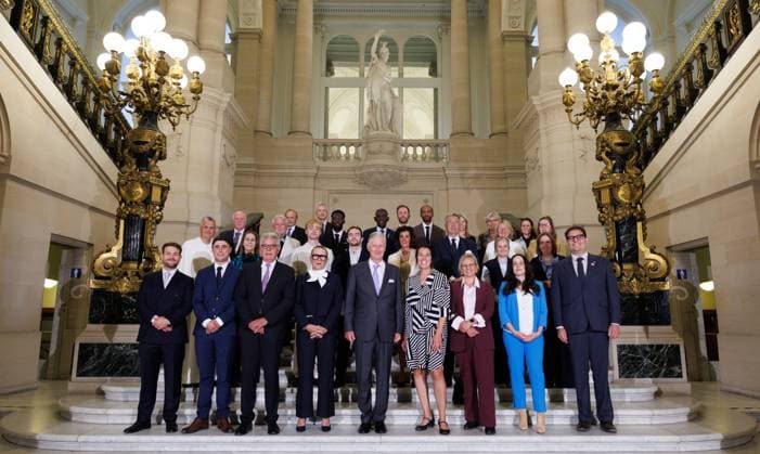 King Philippe - Filip of Belgium poses for a family portrait during a royal audience of the Be Heroes with the King, in Brussels, Thursday 17 September 2026. Be Heroes is an initiative that honors Belgians who selflessly go out of their way to help others. These everyday heroes were nominated by someone close to them via the online BEHEROES platform.  BENOITxDOPPAGNE 186763310