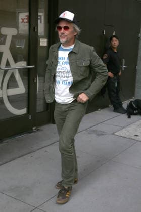 September 17, 2026: Ethan Hawke at ABC studios for Ã¢â‚¬ËœThe ViewÃ¢  - ZUMAh16_ 20260917_zaf_h16_014 Copyright: xDanxHerrickx