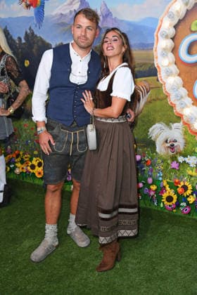 Sarah Engels mit Ehemann Julian Engels beim HEIDIFEST 2026 im Hofbräuhaus in München am 17.09.2026
