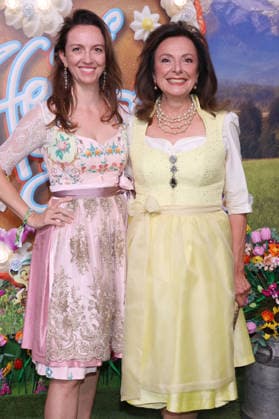 Uschi Dämmrich von Luttitz mit Tochter Stephanie von Luttitz bei der Ankunft zur RTL TV-Show HeidiFest by Heidi Klum im Hofbräuhaus. München, 17.09.2026