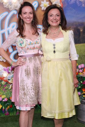 Uschi Dämmrich von Luttitz mit Tochter Stephanie von Luttitz bei der Ankunft zur RTL TV-Show HeidiFest by Heidi Klum im Hofbräuhaus. München, 17.09.2026