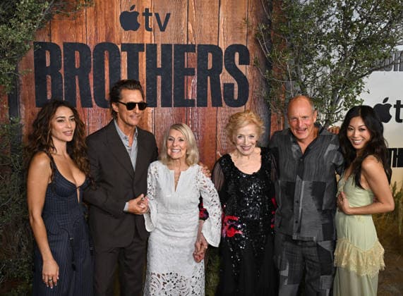˜Brothers™ World Premiere Natalie Martinez, Matthew McConaughey, Kay McConaughey, Holland Taylor, Woody Harrelson and Brittany Ishibashi arriving to the Brothers world premiere held at the Hammer Museum in Los Angeles, Ca. on September 17, 2026. Los Angeles Hammer Museum California USA Copyright: xStarbuck xAFF-USA.COMx