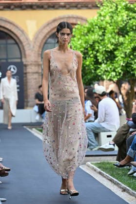 September 17, 2026, Madrid, Spain: A model parades with Odette Ãlvarez design during the Mercedes Benz Fashion Week Madrid at Cibeles Palace in Madrid. Madrid Spain  - ZUMAs197 20260917_aaa_s197_129 Copyright: xAtilanoxGarciax
