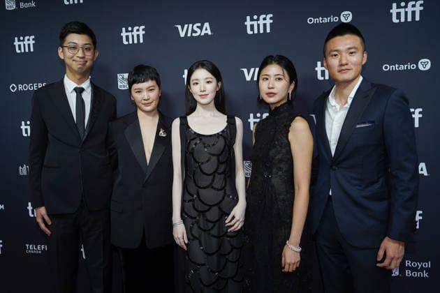 2026 Toronto International Film Festival - ˜Happily Ever After™ Premiere (L-R) Clifford Miu, Feng-I Fiona Roan, Shuhua Yeh, Xuan Chen and Linhan Zhang attend the red carpet for ˜Happily Ever After™ premiere during the 2026 Toronto International Film Festival (TIFF) at Royal Alexandra Theatre. on September 17, 2026 in Toronto, Canada. (Photo by Leonardo Ramirez Eyepix Group) Copyright: xLeonardoxRamirez xEyepixxGroupx LR17092026-01719