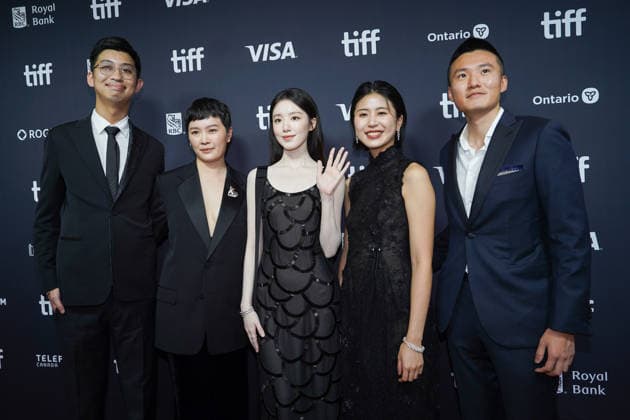 2026 Toronto International Film Festival - ˜Happily Ever After™ Premiere (L-R) Clifford Miu, Feng-I Fiona Roan, Shuhua Yeh, Xuan Chen and Linhan Zhang attend the red carpet for ˜Happily Ever After™ premiere during the 2026 Toronto International Film Festival (TIFF) at Royal Alexandra Theatre. on September 17, 2026 in Toronto, Canada. (Photo by Leonardo Ramirez Eyepix Group) Copyright: xLeonardoxRamirez xEyepixxGroupx LR17092026-01731