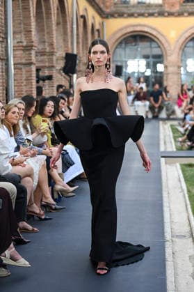 September 17, 2026, Madrid, Spain: A model parades with Isabel Sanchis design during the Mercedes Benz Fashion Week Madrid at Cibeles Palace in Madrid. Madrid Spain  - ZUMAs197 20260917_aaa_s197_272 Copyright: xAtilanoxGarciax