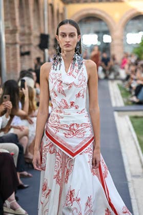 September 17, 2026, Madrid, Spain: A model parades with Isabel Sanchis design during the Mercedes Benz Fashion Week Madrid at Cibeles Palace in Madrid. Madrid Spain  - ZUMAs197 20260917_aaa_s197_345 Copyright: xAtilanoxGarciax