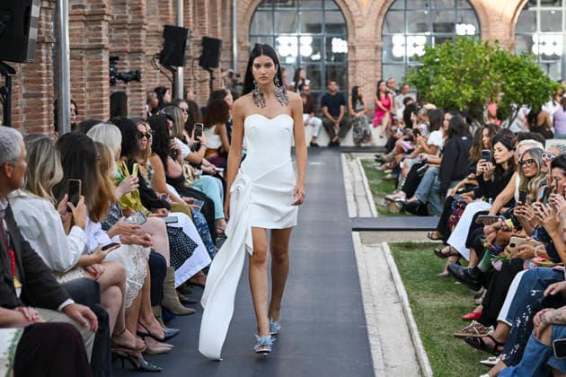 September 17, 2026, Madrid, Spain: A model parades with Isabel Sanchis design during the Mercedes Benz Fashion Week Madrid at Cibeles Palace in Madrid. Madrid Spain  - ZUMAs197 20260917_aaa_s197_347 Copyright: xAtilanoxGarciax