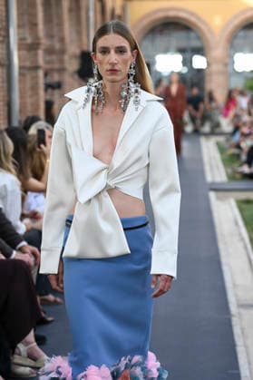 September 17, 2026, Madrid, Spain: A model parades with Isabel Sanchis design during the Mercedes Benz Fashion Week Madrid at Cibeles Palace in Madrid. Madrid Spain  - ZUMAs197 20260917_aaa_s197_379 Copyright: xAtilanoxGarciax