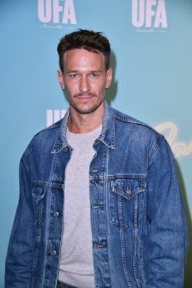 RECORD DATE NOT STATED UFA Back in Berlin Empfang- Berlin Vladimir Burlakov beim Blue Carpet anlässlich des UFA Back in Berlin Empfang im BE.YOND OFFICE in Berlin am 17.09.2026 Copyright: xEventpressxBerndtx