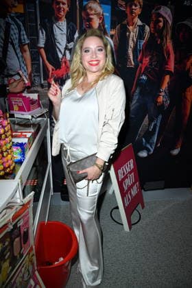 RECORD DATE NOT STATED UFA Back in Berlin Empfang- Berlin Caroline Frier beim Blue Carpet anlässlich des UFA Back in Berlin Empfang im BE.YOND OFFICE in Berlin am 17.09.2026 Copyright: xEventpressxBerndtx