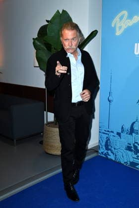 RECORD DATE NOT STATED UFA Back in Berlin Empfang- Berlin Ingo Lenßen beim Blue Carpet anlässlich des UFA Back in Berlin Empfang im BE.YOND OFFICE in Berlin am 17.09.2026 Copyright: xEventpressxBerndtx
