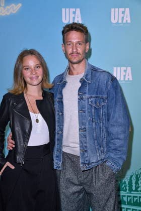 RECORD DATE NOT STATED UFA Back in Berlin Empfang- Berlin Sonja Gerhardt und Vladimir Burlakov beim Blue Carpet anlässlich des UFA Back in Berlin Empfang im BE.YOND OFFICE in Berlin am 17.09.2026 Copyright: xEventpressxBerndtx