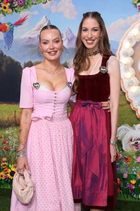 Cheyenne Savannah Ochsenknecht und Alana Siegel bei der Ankunft zur RTL TV-Show HeidiFest by Heidi Klum im Hofbräuhaus. München, 17.09.2026