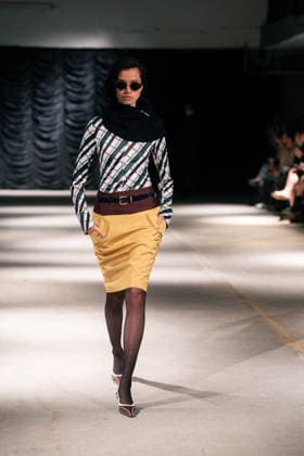 LFW - Mithridate Runway A model walks the runway at the Mithridate show during London Fashion Week September 2026 at The Banking Hall in London, England on September 17, 2026. Photo by LounisPhotography ABACAPRESS.COM London United Kingdom  Copyright: xLounisPhotography ABACAx