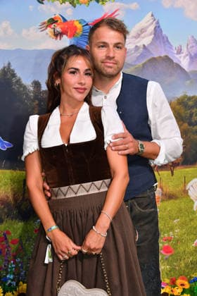 Sarah Engel mit Freund 2. HeidiFest by Heidi Klum Pre-Oktoberfest-Event RTL Hofbräuhaus München 17. Sept. 2026