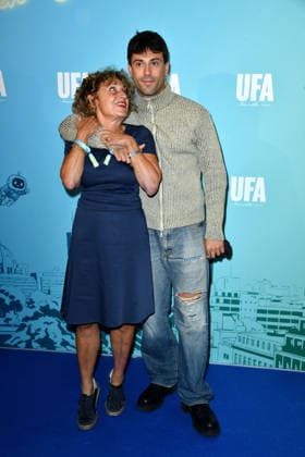Adriana Altaras mit Sohn Aaron Altaras bei dem UFA Back Empfang im BE.YOND OFFICE in Berlin am 17.09.2026