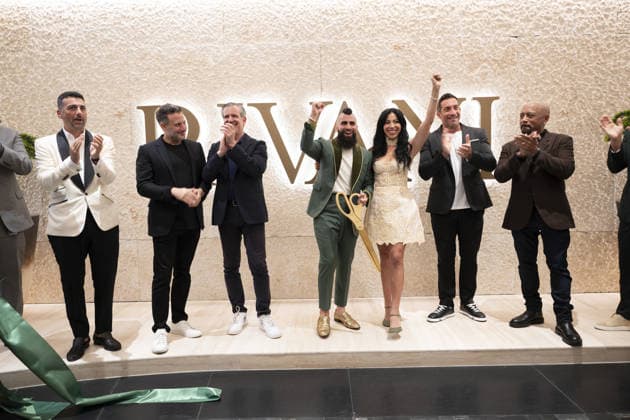 Celebrities attend the Rivani Grand Opening in Miami Featuring: John Terzian, Brian Toll, Steven Meiner, Robert Rivani, Krystal Rivani, Joseph Magazine & Daymond John Where: Miami, Florida, United States When: 17 Sep 2026 Credit: Seth Browarnik INSTARimages EDITORIAL USE ONLY. NOT FOR USE BY NEWSPAPERS BASED IN THE UK. Copyright: xx instar56031847
