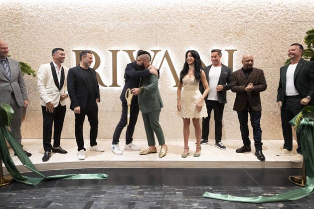 Celebrities attend the Rivani Grand Opening in Miami Featuring: Eric Carpenter, John Terzian, Brian Toll, Steven Meiner, Robert Rivani, Krystal Rivani, Joseph Magazine, Daymond John & Patrick Khoury Where: Miami, Florida, United States When: 17 Sep 2026 Credit: Seth Browarnik INSTARimages EDITORIAL USE ONLY. NOT FOR USE BY NEWSPAPERS BASED IN THE UK. Copyright: xx instar56031849