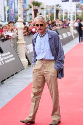 San Sebastián - The Mission Red Carpet Jeremy Irons attended The Mission Red Carpet during 74th San Sebastian International Film Festival at Victoria Eugenia Theatre on September 18, 2026 in Donostia San Sebastian, Spain Photo by ABACAPRESS.COM San Sebastian Euskadi Spain  Copyright: xABACAx