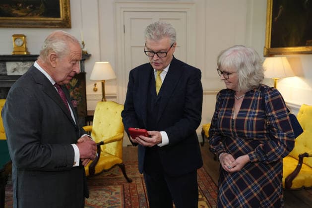 King Charles III at Dumfries House King Charles III presents the KingÂ s Medal for Music to Sir James MacMillan, accompanied by Lady MacMillan, at Dumfries House in Cumnock, Ayrshire. Picture date: Friday September 18, 2026., Credit:Jonathan Brady PA ROTA - B68 Avalon UK, Cumnock  Copyright: xJonathanxBradyx xPAxROTAx-xB68x xAvalonx 1136096502