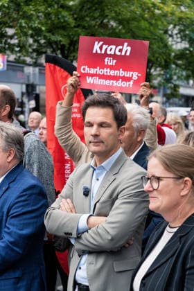 Berlin,18.09.2026, Wahlkampfabschluss der Berliner SPD mit Steffen Krach zur bevorstehenden Wahl zum Abgeordnetenhaus am 20.09.2026 am Stuttgarter Platz Wilmersdorfer Straße