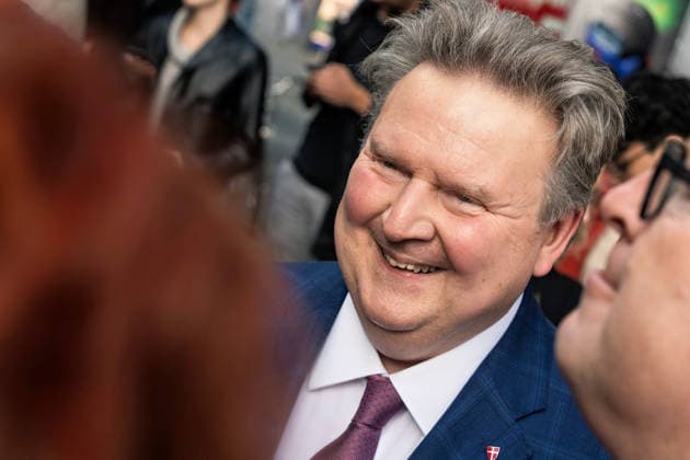 Berlin,18.09.2026, Wahlkampfabschluss der Berliner SPD mit Steffen Krach zur bevorstehenden Wahl zum Abgeordnetenhaus am 20.09.2026 am Stuttgarter Platz Wilmersdorfer Straße zu Gast: Michael Ludwig (SPÖ), Bürgermeister und Landeshauptmann von Wien