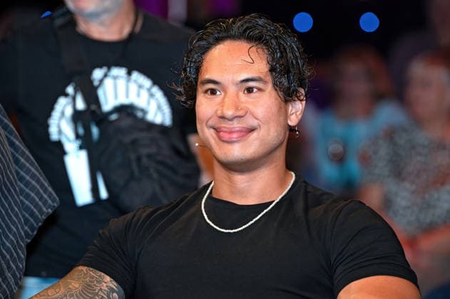MDR - Riverboat. Comedian Tutty Tran ( Thomas To Truong Tran ) anläßlich der Aufzeichnung der MDR - Talkshow Riverboat am 18.09.2026 in der Mediacity Leipzig. 20260918ADO0001