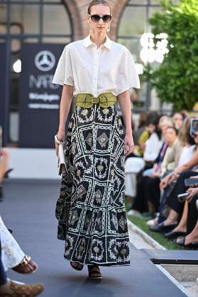 Maison Mesa - Mercedes Benz Fashion Week Madrid, Spain -18 Sept 2026 A model parades with Maison Mesa design during Mercedes Benz Fashion Week Madrid Cibeles Palace in Madrid. Madrid Spain Copyright: xAtilanoxGarciax xSOPAxImagesx PHOTO08600
