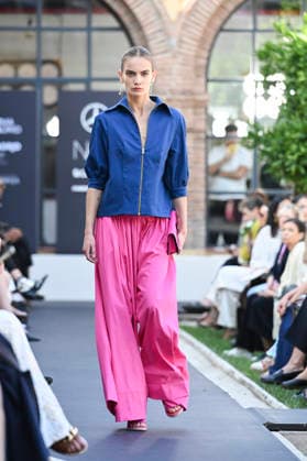 Maison Mesa - Mercedes Benz Fashion Week Madrid, Spain -18 Sept 2026 A model parades with Maison Mesa design during Mercedes Benz Fashion Week Madrid Cibeles Palace in Madrid. Madrid Spain Copyright: xAtilanoxGarciax xSOPAxImagesx PHOTO08606