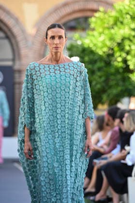 Maison Mesa - Mercedes Benz Fashion Week Madrid, Spain -18 Sept 2026 A model parades with Maison Mesa design during Mercedes Benz Fashion Week Madrid Cibeles Palace in Madrid. Madrid Spain Copyright: xAtilanoxGarciax xSOPAxImagesx PHOTO08624