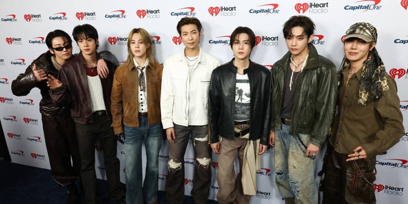 The South Korean band BTS poses on the red carpet at the iHeartRadio Music Festival ahead of their performance in Las Vegas, USA, 19 September 2026. BTS at the iHeartRadio Music Festival in Las Vegas !ACHTUNG: NUR REDAKTIONELLE NUTZUNG!  Copyright: xDevonxGuzziex AME8929 20260919-55021443986_1