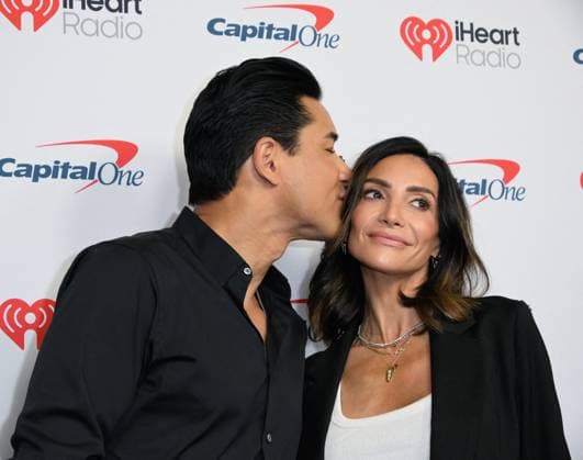 iHeartRadio Music Festival - Night 1 Arrivals for the iHeartRadio Music Festival, night 1 at T-Mobile arena. 18 Sep 2026 Pictured: Mario Lopez (L) and Courtney Lopez.  Copyright: xThexMegaxAgencyxMBS MEGAx