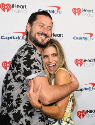 iHeartRadio Music Festival, night 1 Arrivals for the iHeartRadio Music Festival, night 1 at T-Mobile arena. 18 Sep 2026 Pictured: Val Chmerkovskiy (L) and Danielle Fishel.  Copyright: xThexMegaxAgencyxMBS MEGAx
