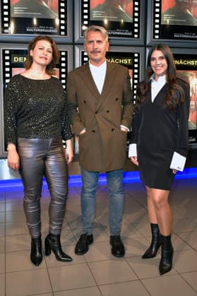 Flonja Kodheli, Astrit Kabashi und Fiona Gllavica bei der Premiere des Kinofilms Von Scham und Geld im Kino in der KulturBrauerei. Berlin, 18.09.2026