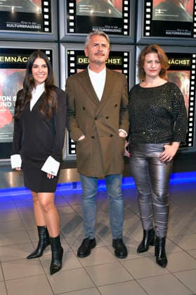 Fiona Gllavica, Astrit Kabashi und Flonja Kodheli bei der Premiere des Kinofilms Von Scham und Geld im Kino in der KulturBrauerei. Berlin, 18.09.2026