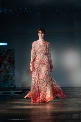 Ginny Litscher Catwalk Show 2026 A model walks the runway at the Ginny Litscher Catwalk Show 2026 at The Haymarket Hotel on September 18, 2026 in London, England., Credit:Lounis Tiar Avalon United Kingtom, London, Haymarket Hotel  Copyright: xLounisxTiarx xAvalonx 1136247378