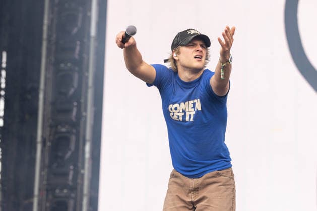 September 18, 2026, Chicago, Illinois, USA: JOSEPH BERTOLINO of Joey Valence & Brae during Riot Fest Music Festival in Chicago, Illinois Chicago USA  - ZUMAs135 20260918_zap_s135_122 Copyright: xDanielxDeSloverx
