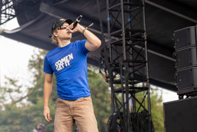 September 18, 2026, Chicago, Illinois, USA: JOSEPH BERTOLINO of Joey Valence & Brae during Riot Fest Music Festival in Chicago, Illinois Chicago USA  - ZUMAs135 20260918_zap_s135_105 Copyright: xDanielxDeSloverx