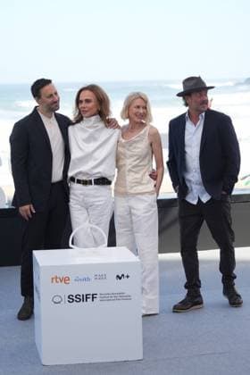 Naomi Watts, Ben Shirinian and Lena Olin at photocall for film The Housewife during the 74nd San Sebastian Film Festival in San Sebastian, Spain, on Saturday, 19 September, 2026 Cordon Press 
