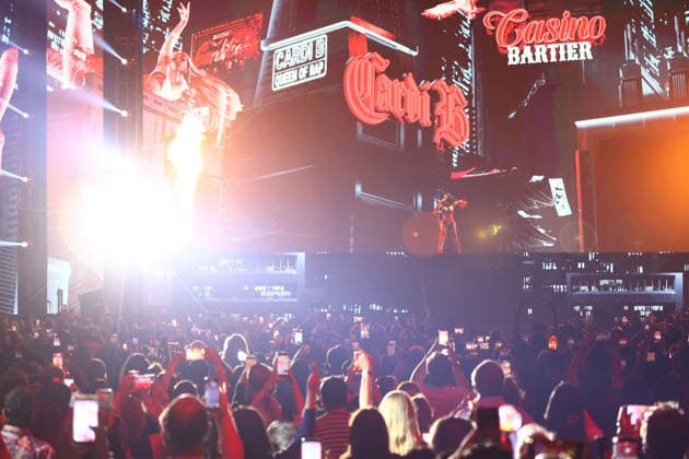 Rapper Cardi B performs on stage during the iHeartRadio Music Festival Concerts at T-Mobile Arena in Las Vegas, Nevada on Friday, September 18, 2026s.  LAV20260918020 JAMESxATOA