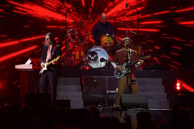 American rock band Weezer performs on stage during the iHeartRadio Music Festival Concerts at T-Mobile Arena in Las Vegas, Nevada on Friday, September 18, 2026s.  LAV20260918007 JAMESxATOA