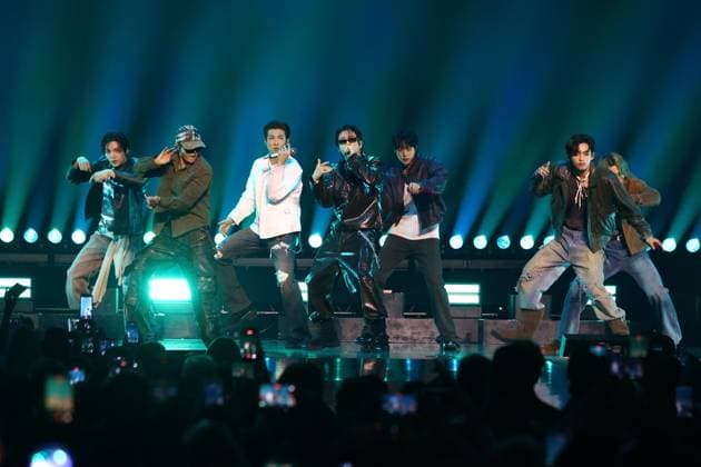 BTS inside for iHeartRadio Music Festival Presented by Capital One 2026 - FRI, T-Mobile Arena, Las Vegas, NV, September 18, 2026. Photo By: JA Everett Collection iHeartRadio Music Festival Presented by Capital One 2026 - FRI PUBLICATIONXNOTxINxCANxCHNxFRAxITAxJPNxNORxPOLxRUSxESPxUKxUSA