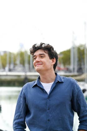 28th La Rochelle TV Fiction Festival 28th edition of the La Rochelle Fiction Festival Photocall for Ici tout commence Simon Dartous 459780 September 19, 2026  Copyright: xBarbaraxNeymanx xStarfacex STAR_459780_056