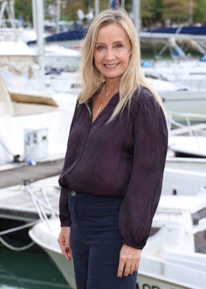 Catherine Marchal Photocall for the series *Ici tout commence* at the 28th edition of the La Rochelle TV Fiction Festival on September 19, 2026 Denis Guignebourg Bestimage Photocall for the series *Ici tout commence* at the 28th edition of the La Rochelle TV Fiction Festival on September 1, 2026, La Rochelle, France  Copyright: xDenisxGuignebourgx xBestimagexDenisxGuignebourgx xBestimagex