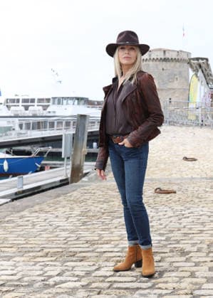 Tonya Kinzinger Photocall for the series *Un si grand soleil* at the 28th edition of the La Rochelle TV Fiction Festival on September 19, 2026 Denis Guignebourg Bestimage Photocall for the series *Un si grand soleil* at the 28th edition of the La Rochelle TV Fiction Festival on September 19, 2026, La Rochelle, France  Copyright: xDenisxGuignebourgx xBestimagexDenisxGuignebourgx xBestimagex