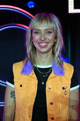 Comedienne Darina Marie zu Gast in der Show Ladies Night Youngstars, Die WDR Ladies Night Youngstars ist die einzige deutschsprachige Kabarett-Fernsehsendung für junge Talente mit rein weiblicher Besetzung