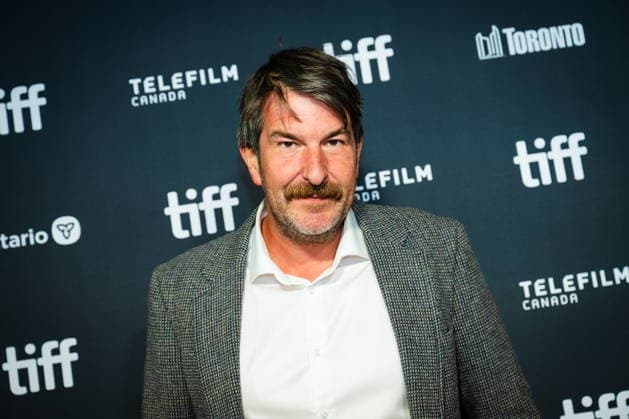 September 19, 2026, Toronto, On, Canada: Joe Cobden is pictured on the red carpet for Villeneuve: The Rise of a Legend at the Toronto International Film Festival in Toronto, on Saturday, Sept. 19, 2026. Toronto Canada  - ZUMAc35_ 20260919_zaf_c35_170 Copyright: xLauraxProctorx