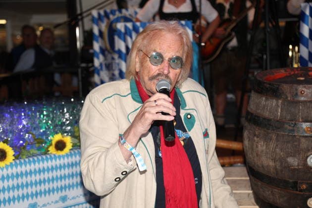 Frank Zander beim Wiesn-Anstich zum Oktoberfest 2026 im Hofbräu Berlin. Berlin, 19.09.2026 Copyright: xAgenturxMatthiasxWehnertx xM.xGränzdörferx